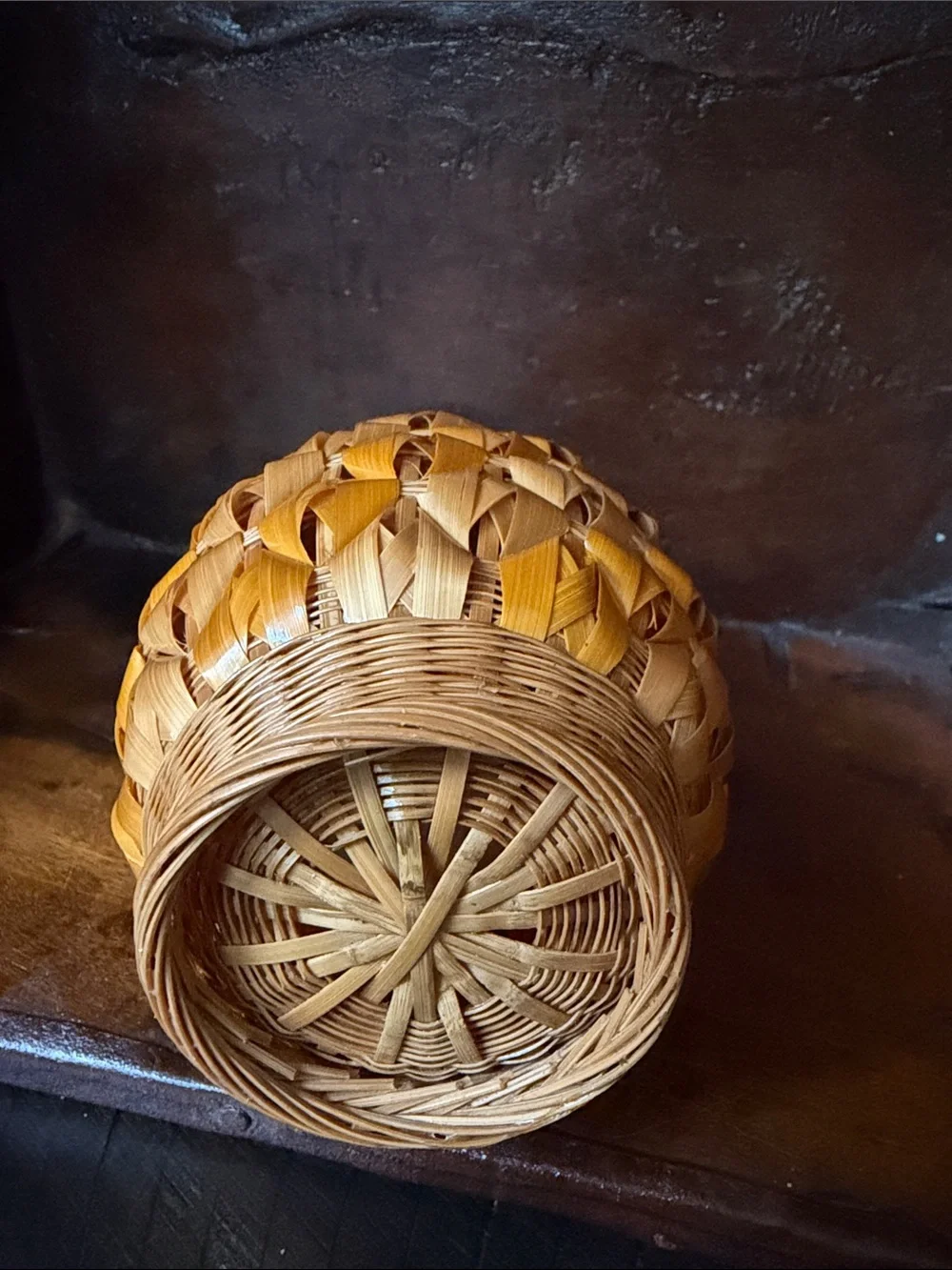 Vintage Rattan Handwoven Natural Brown Decorative Vase - Pineapple Style